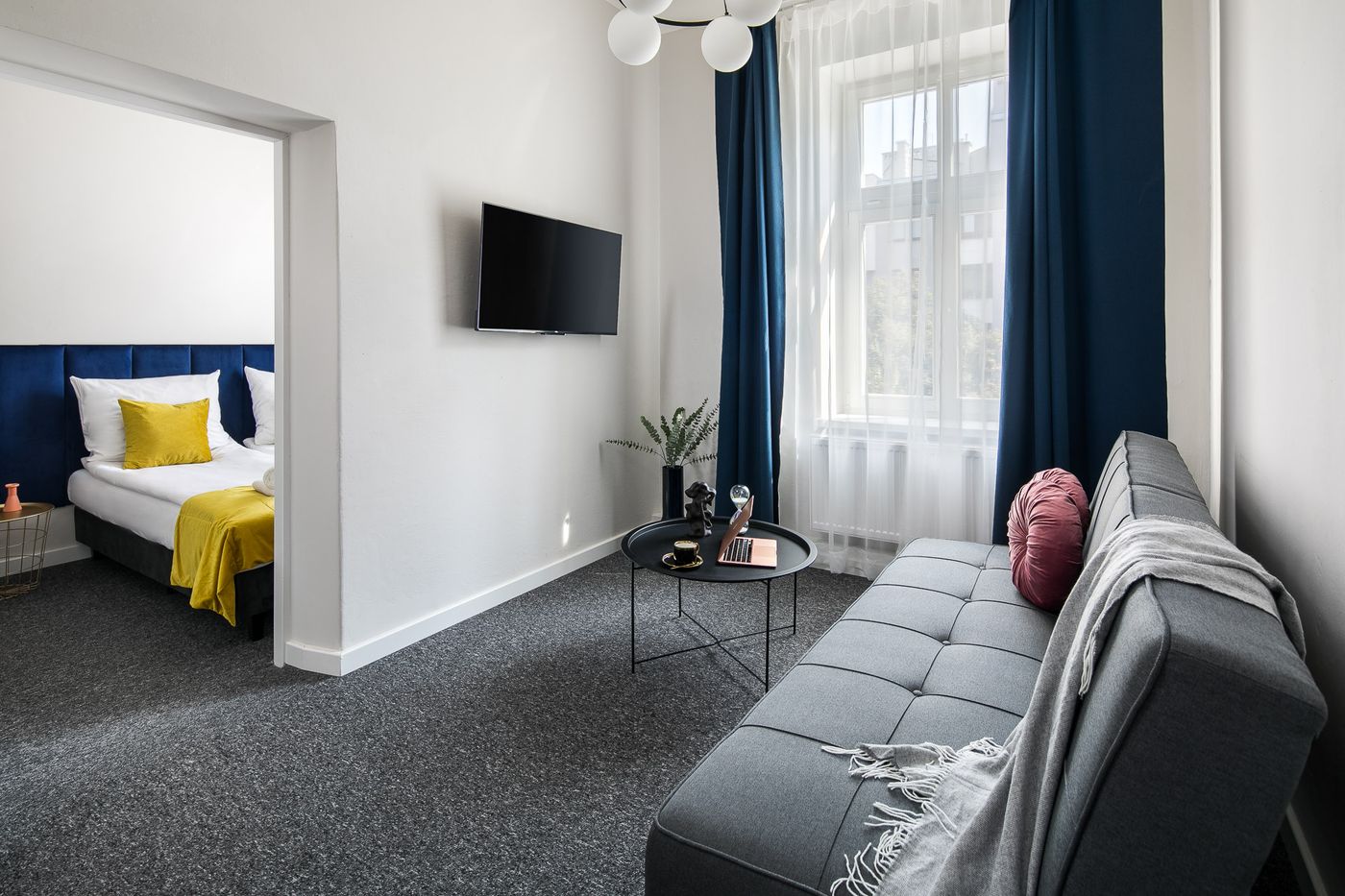 Green-Avenue-Apartments-Room-11