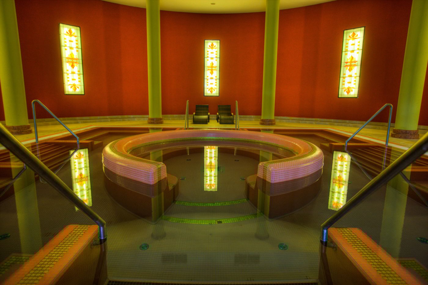 Hotel-Aquaworld-Budapest-Pool-59