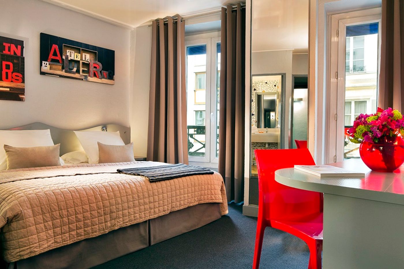 Le-Petit-Oberkampf-Hotel---Spa-General-view-17