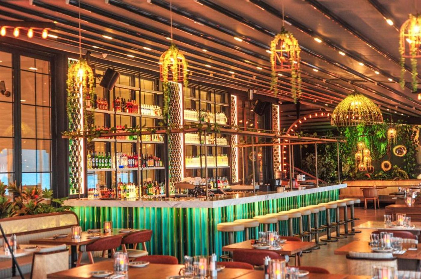 Aurasia Beach Hotel (ex Malibu Beach) 