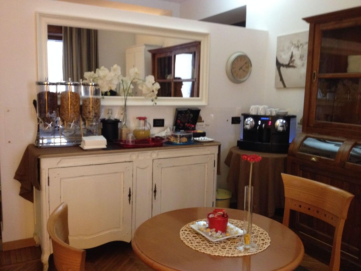 St-Peter-Six-Guest-House-Restaurant-11