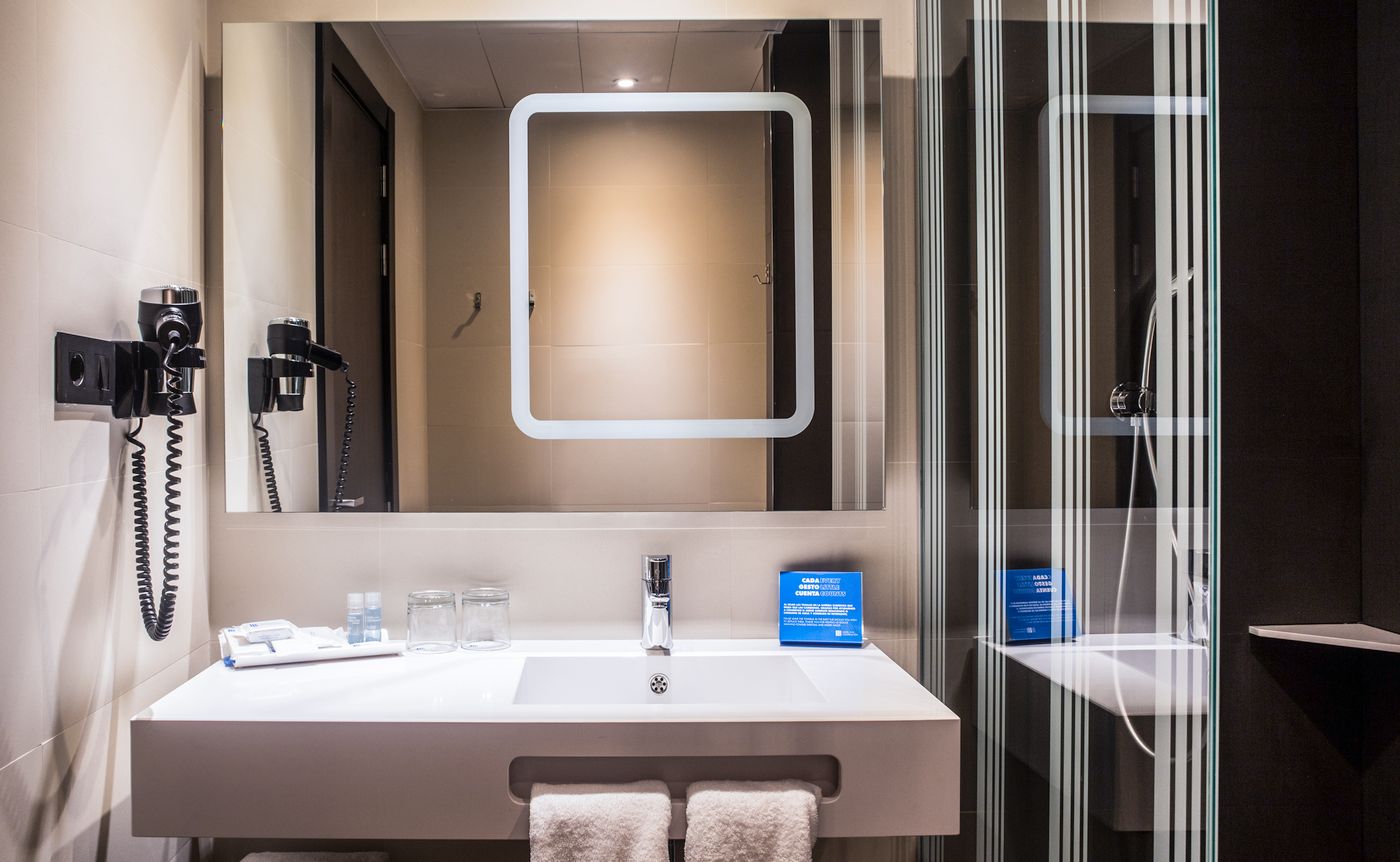 Novotel-Madrid-Center-Room-35