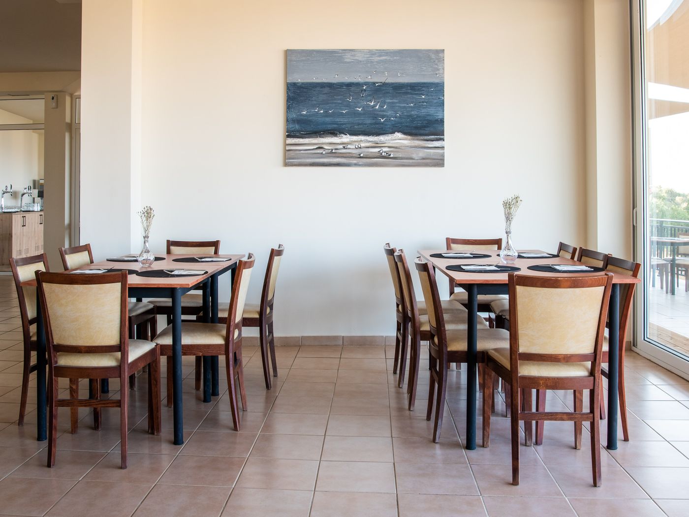 Nicolas-Villas-Restaurant-11