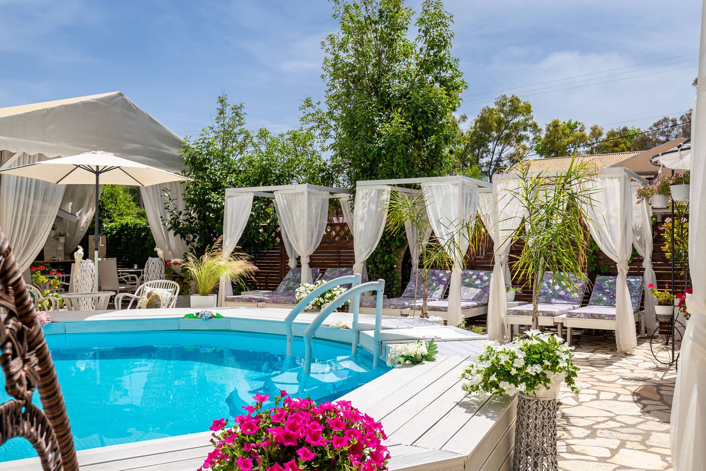 V-A--Boutique-Apartments-and-Suites-General-view-2