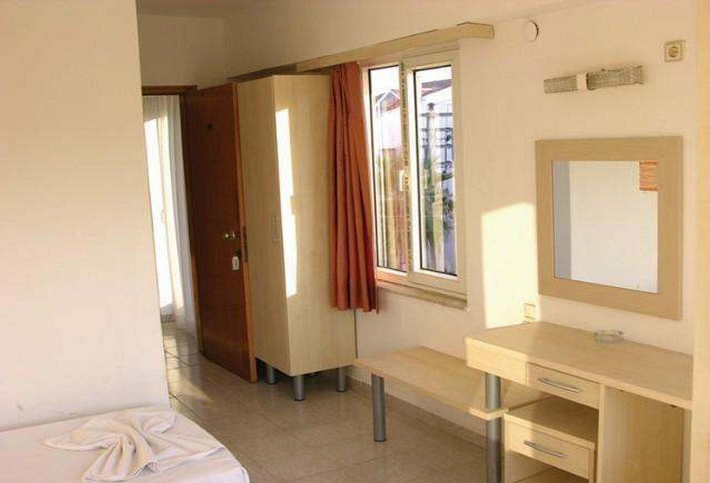 Golden-Star-Hotel-Room-11