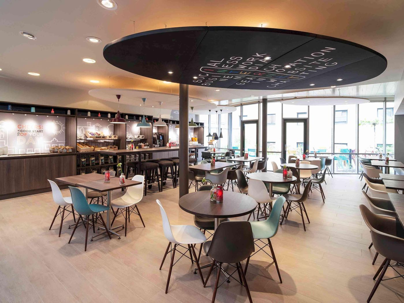 ibis-Amsterdam-Centre-Stopera-Restaurant-20