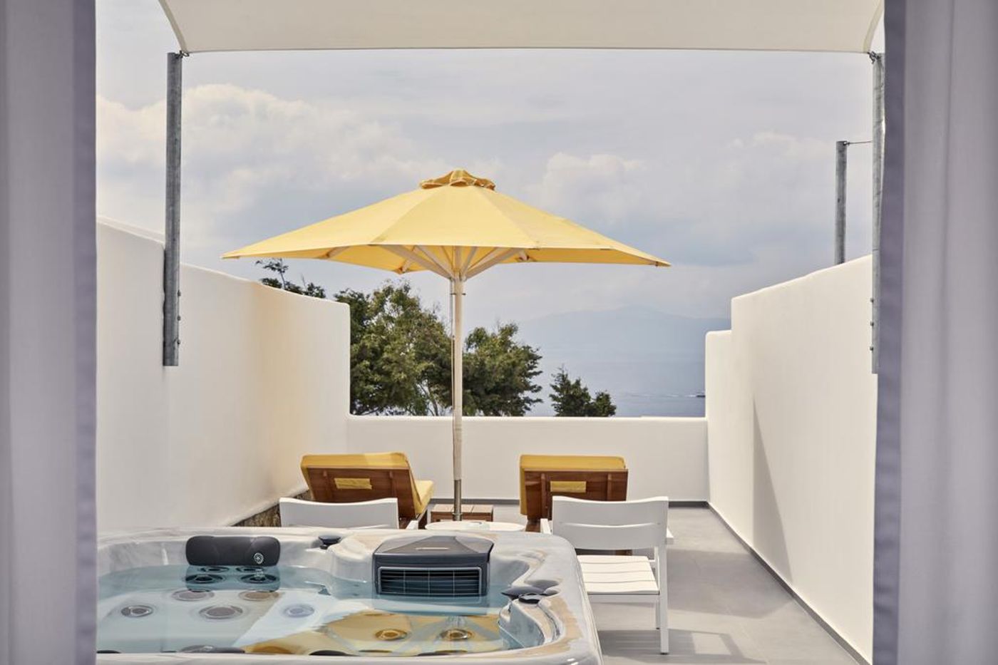 Myconian-Korali-Relais---Chateaux-Room-86