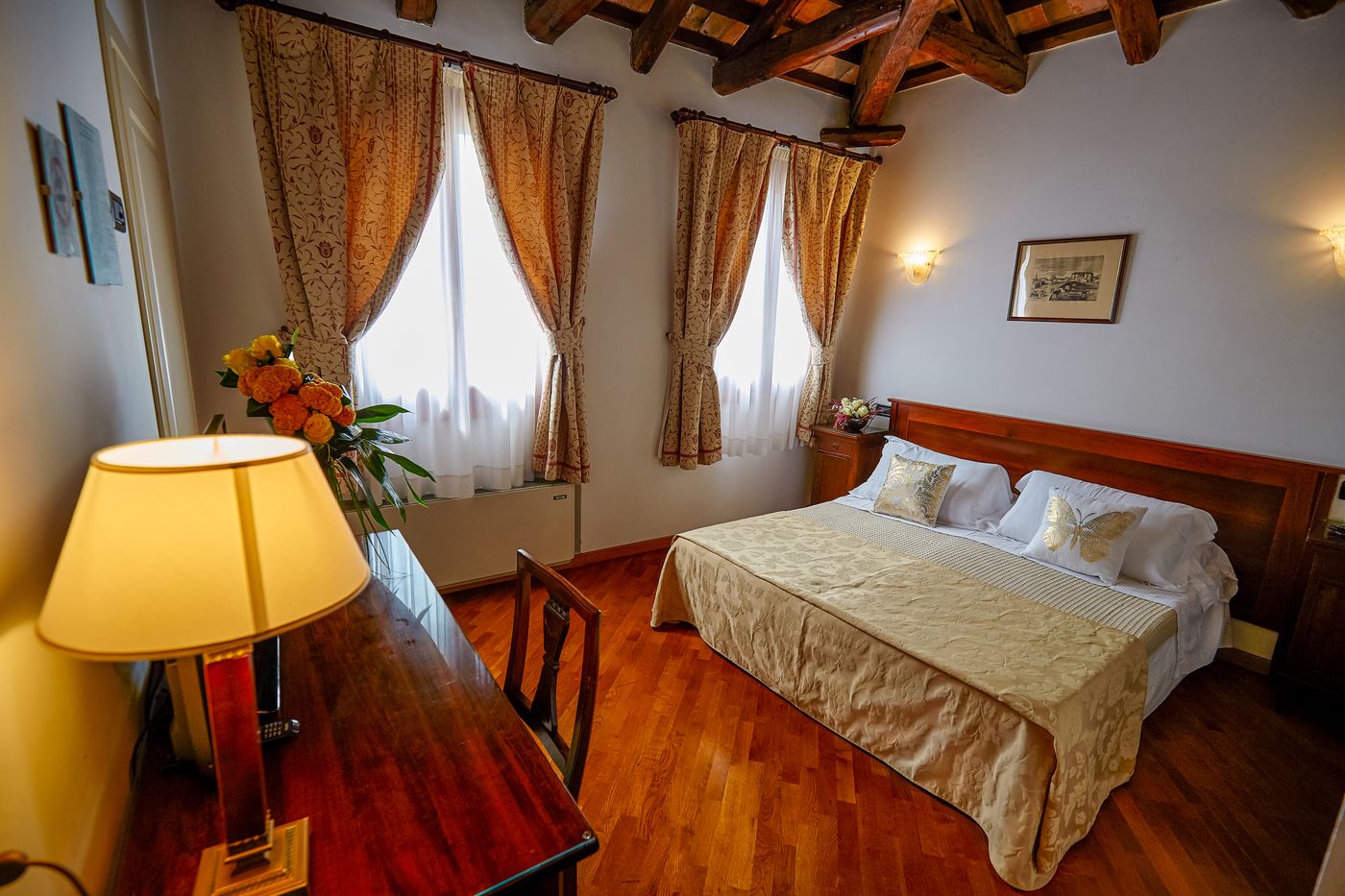 Riviera-dei-Dogi-Room-2