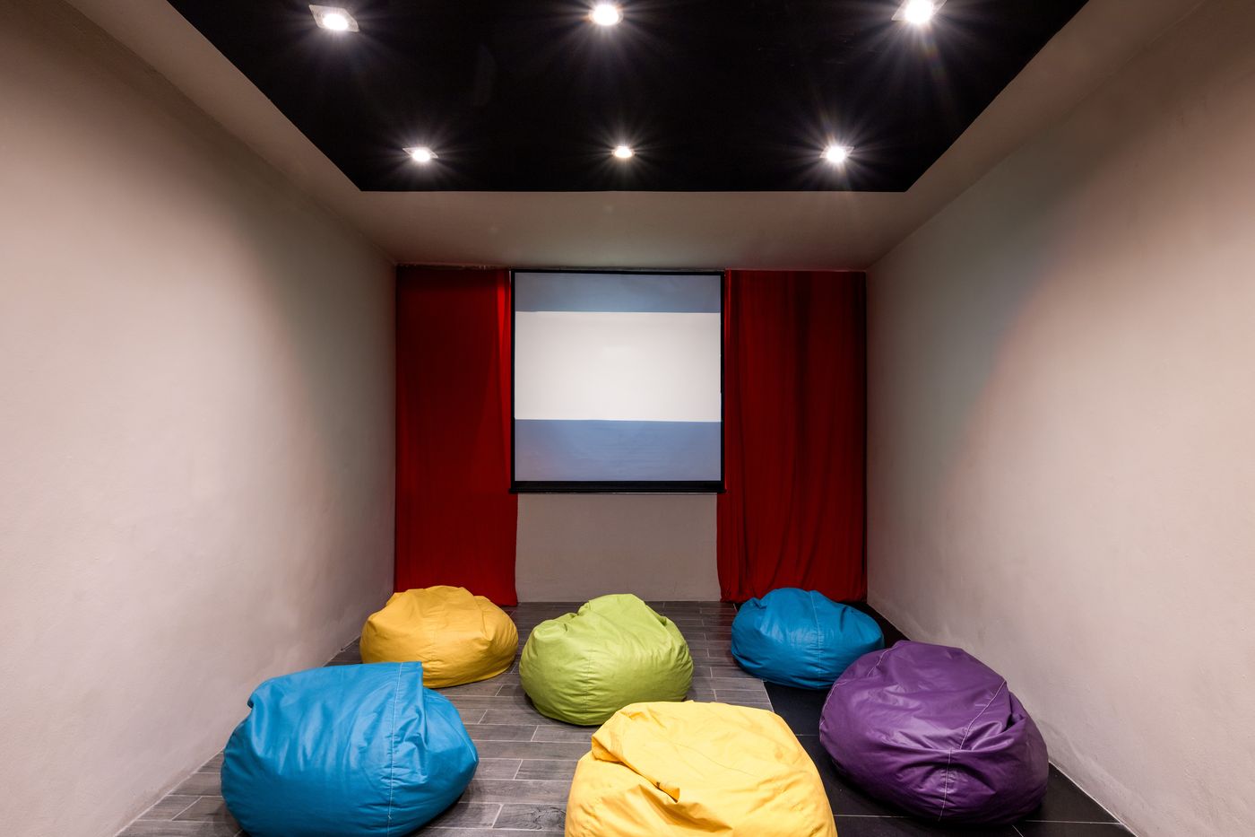 Seadust-Cancun-Family-Resort-Sports-and-Entertainment-79