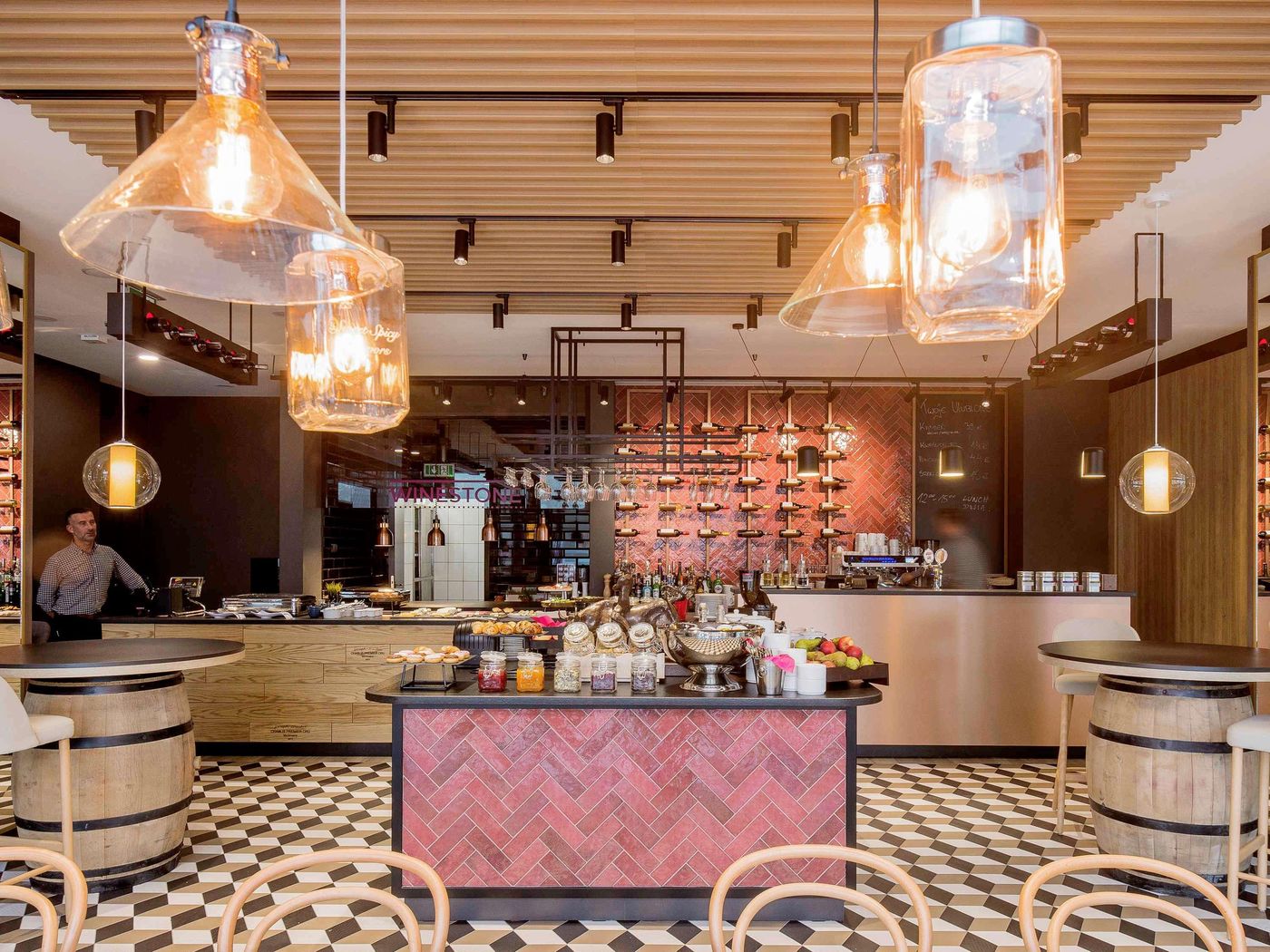 Ibis-Styles-Krakow-East-Restaurant-20