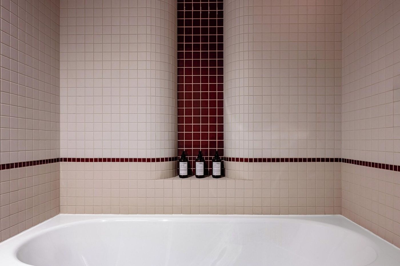 Sinner-Paris-Room-30