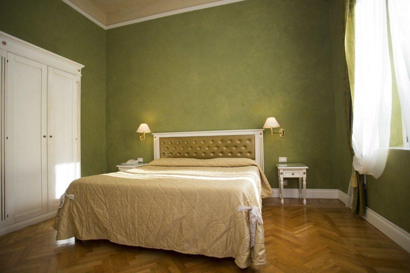 Hotel-Gennarino-Room-18