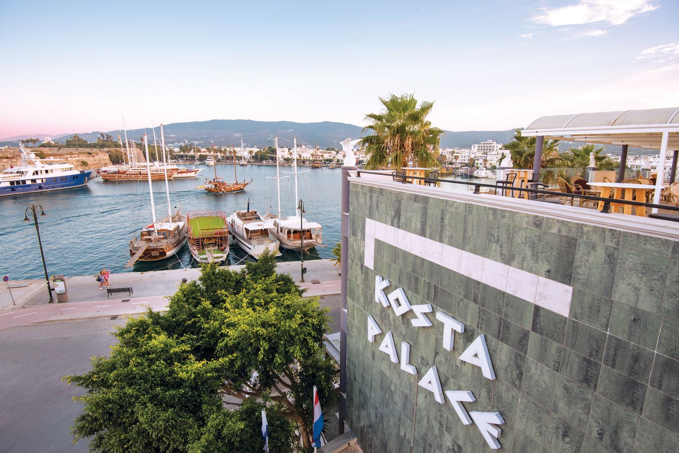 Kosta-Palace-General-view-4