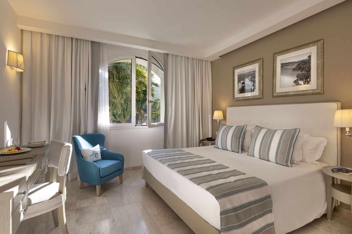 Grand Hotel Cannigione-Italy-Cannigione-Room-9