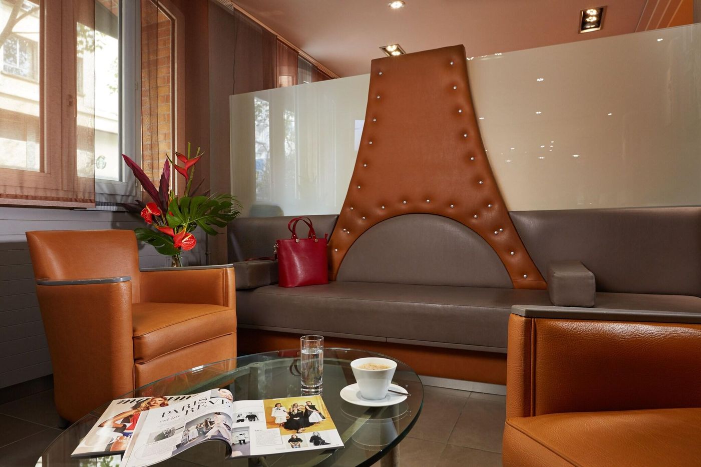 Hotel-Beaugrenelle-Saint-Charles-Lobby-12