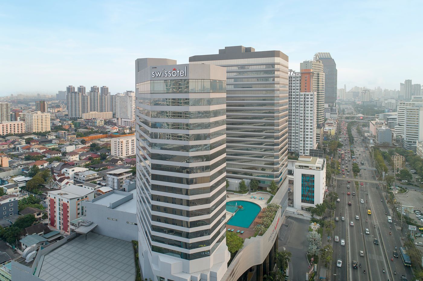 Swissotel-Bangkok-Ratchada-General-view-2