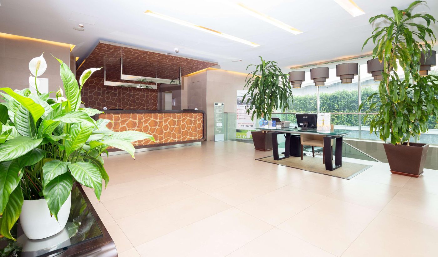Best-Western-Hotel-Goldenmile-Milan-Lobby-1