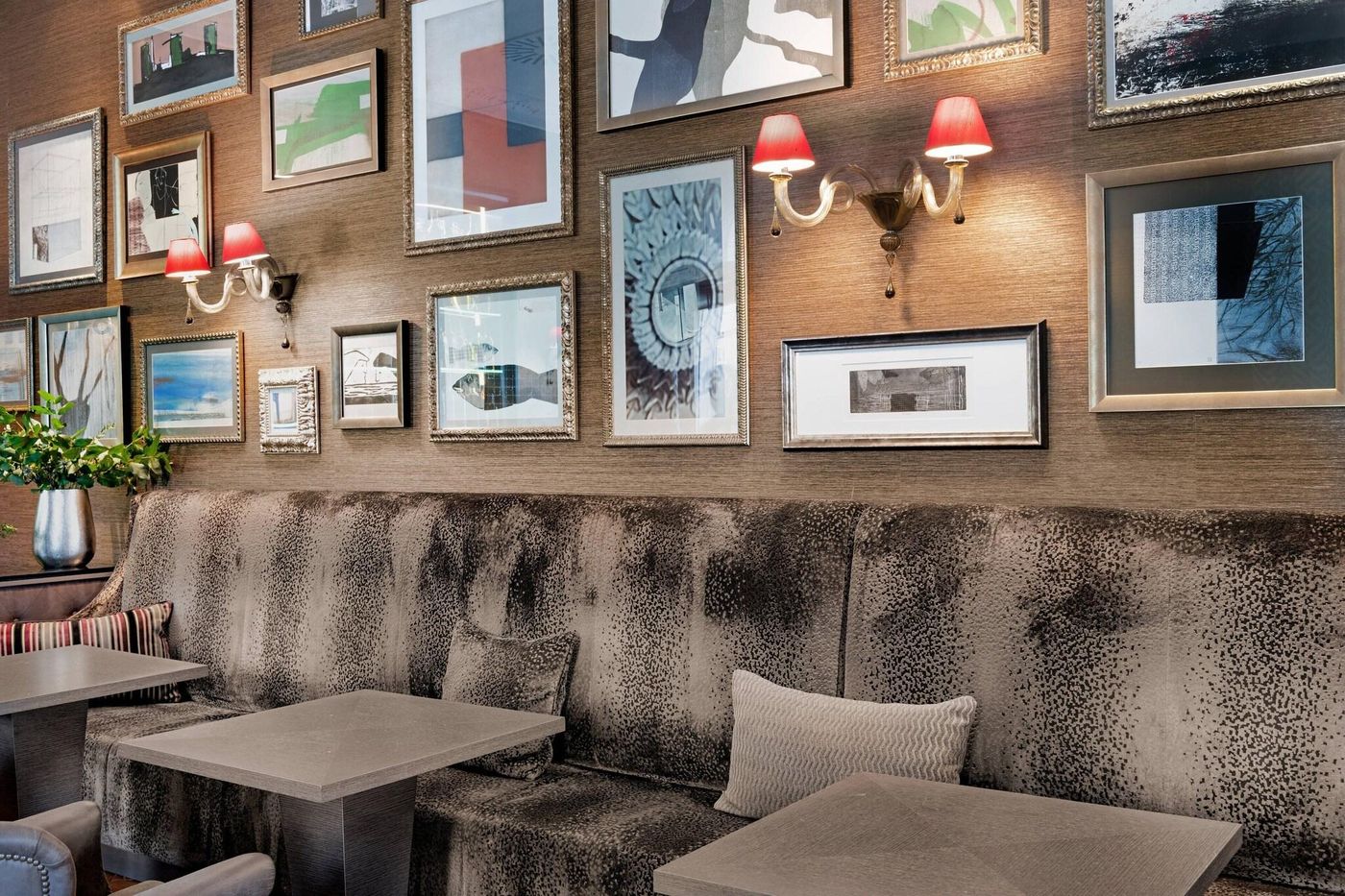 AC-Hotel-Palacio-del-Retiro-Autograph-Collection-Restaurant-26