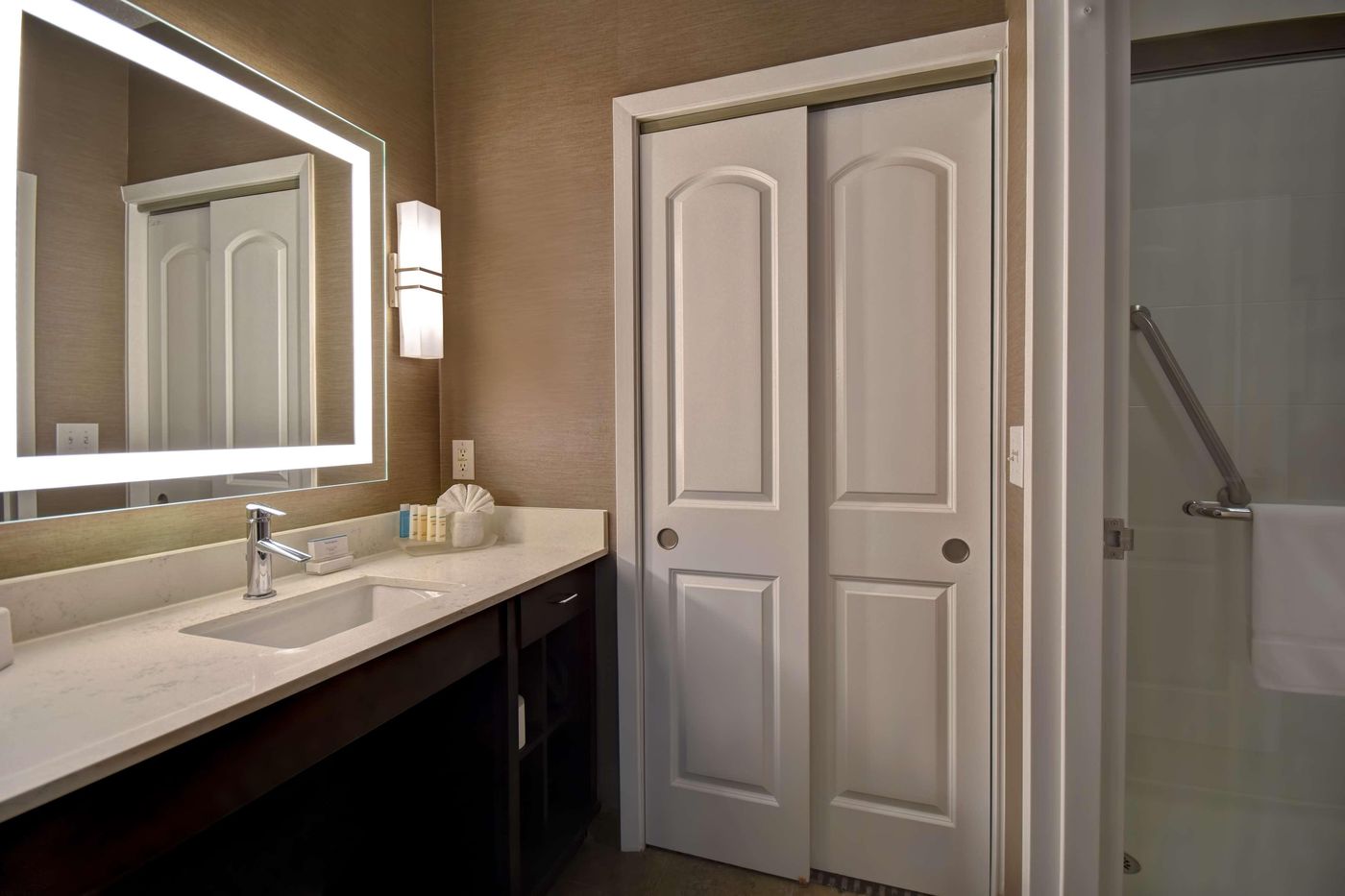Homewood Suites By Hilton HOU Intercontinental-United States-HOUSTON-Room-10