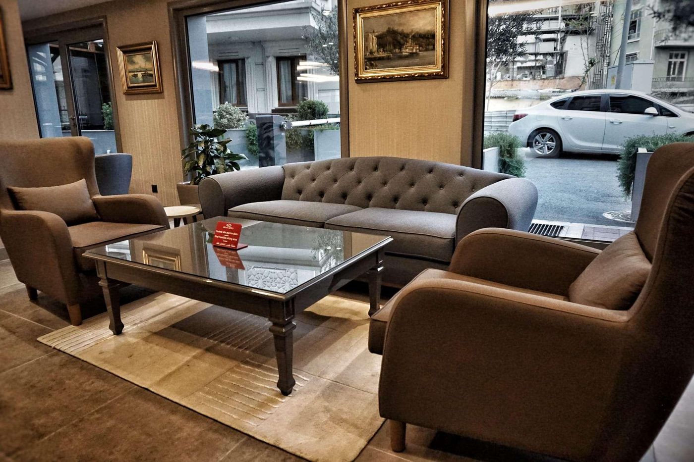 Eresin-Hotels-Express-Lobby-14