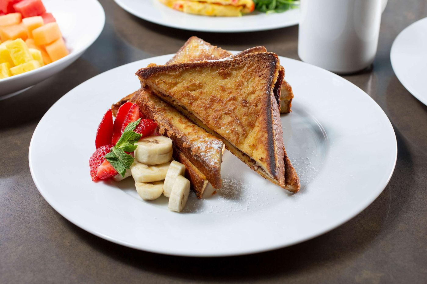 Hyatt-Regency-Orange-County-Restaurant-49