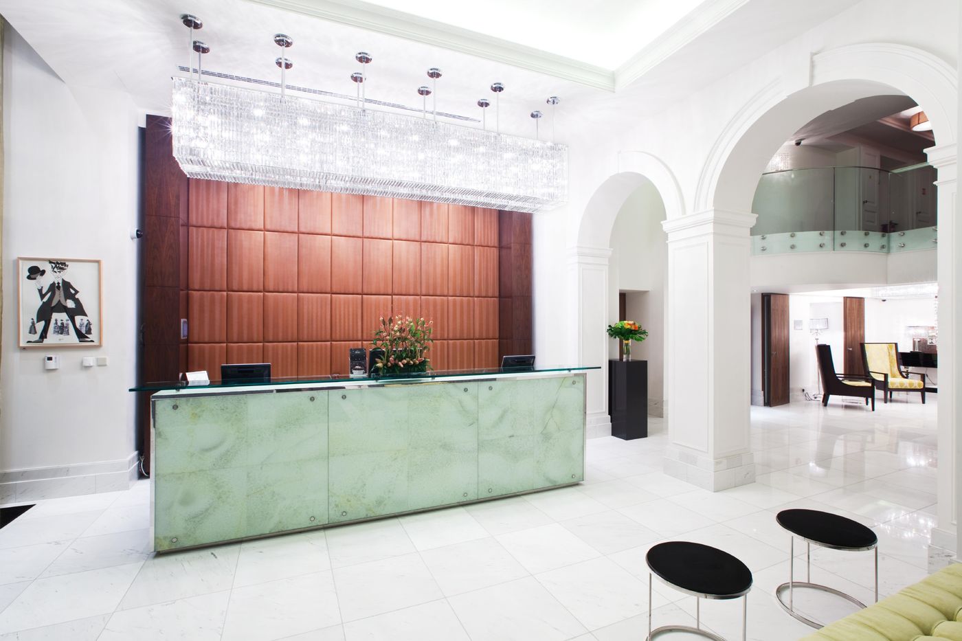 Kings-Court-Lobby-16