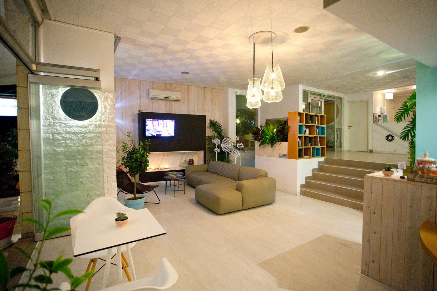Costantiana-Beach-Hotel-Apts-Lobby-22