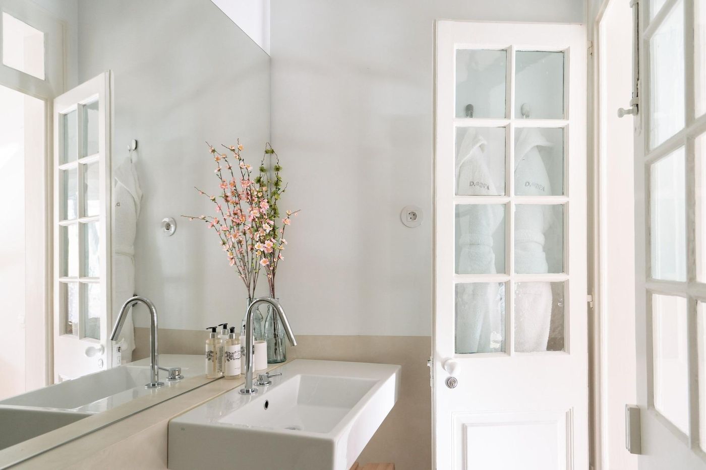 Dona-Graca-Lisbon-Apartments-Room-44