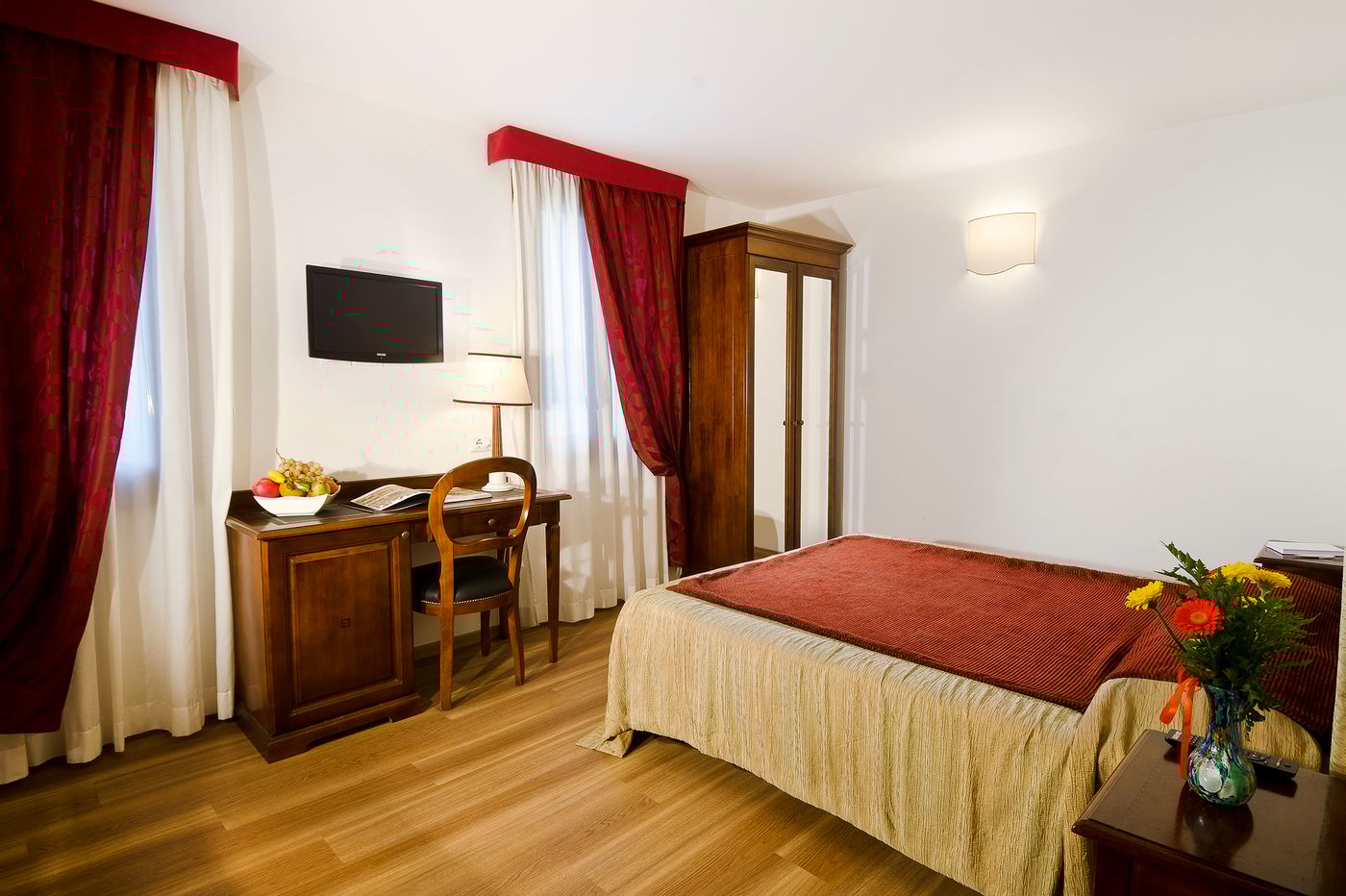 Hotel-Giardinetto-Venezia-Room-8