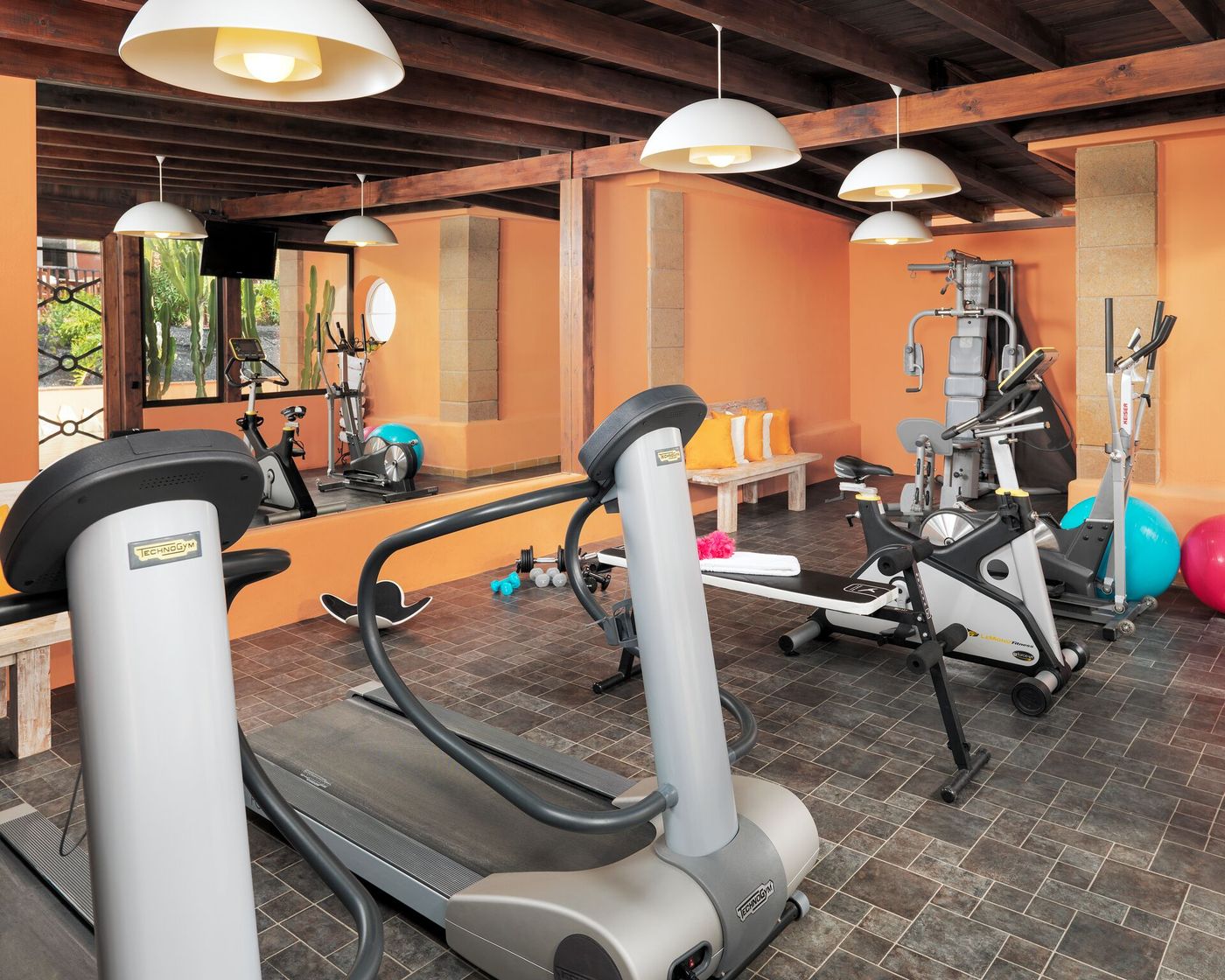 Green Garden Resort and Suites