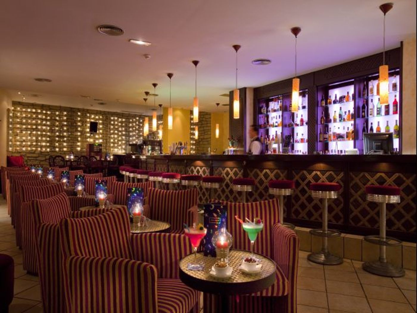 Seaside Sandy Beach Hotel