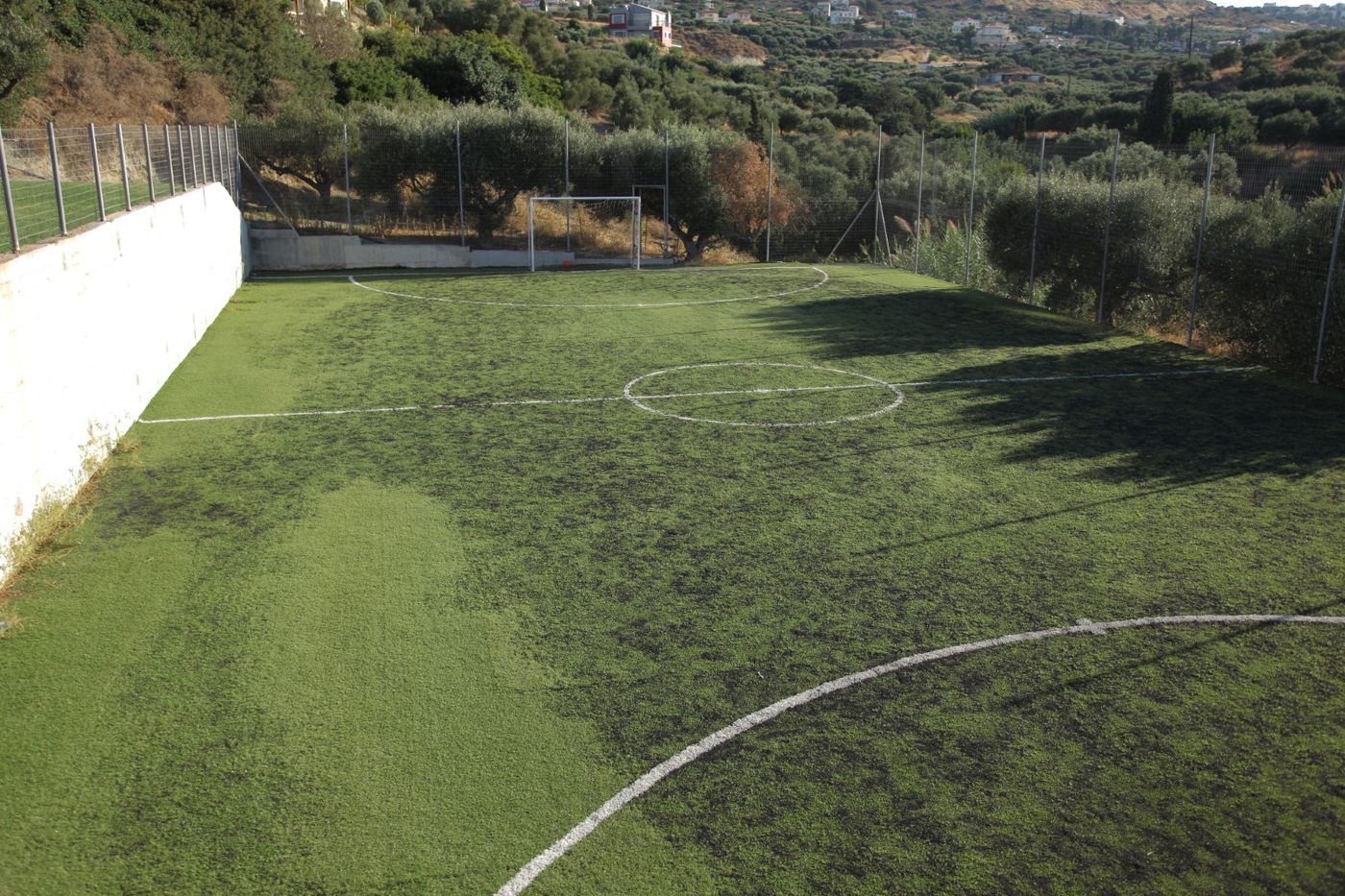 Bellos-Hotel-Apartments-Sports-and-Entertainment-30