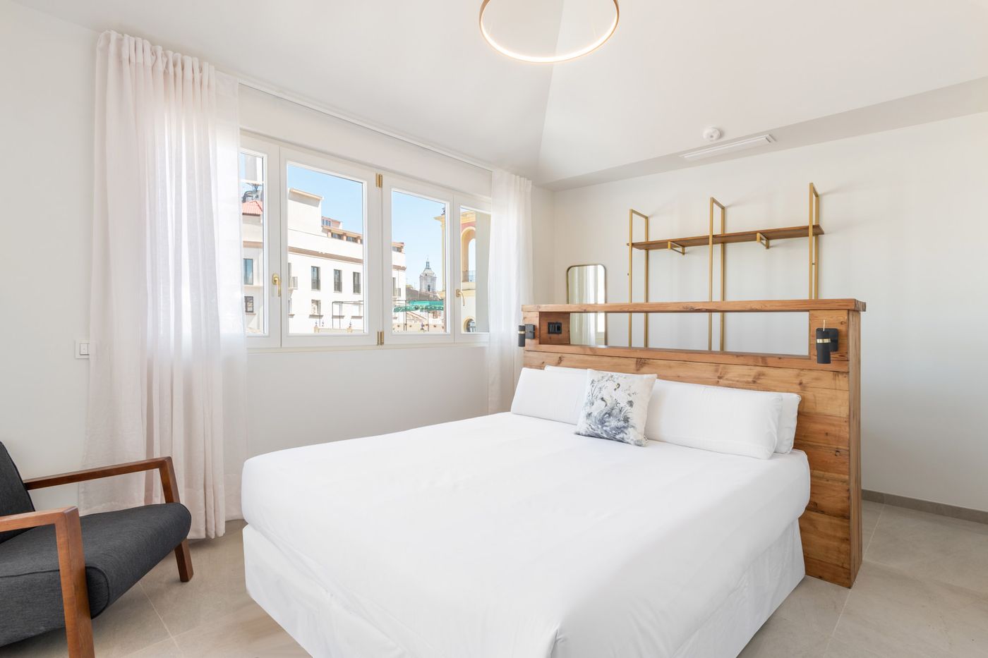 Be-Mate-Malaga-Centro-Room-3
