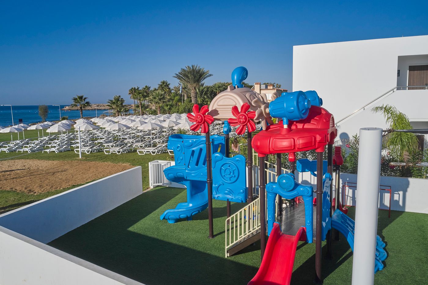 Panas-Holiday-Village-Sports-and-Entertainment-40