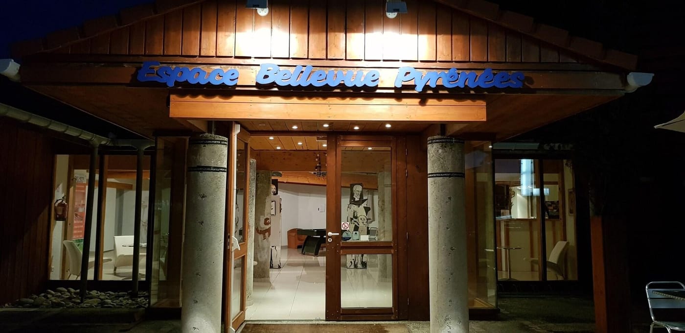 Hotel Eco Logis Bellevue Pyrénées-France-SEMEAC-General view-4