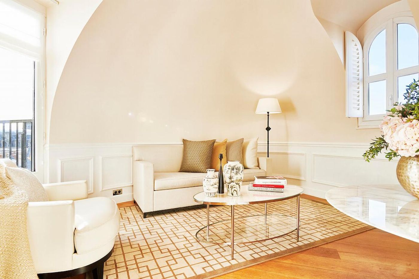 Grand-Hotel-Du-Palais-Royal-Room-15