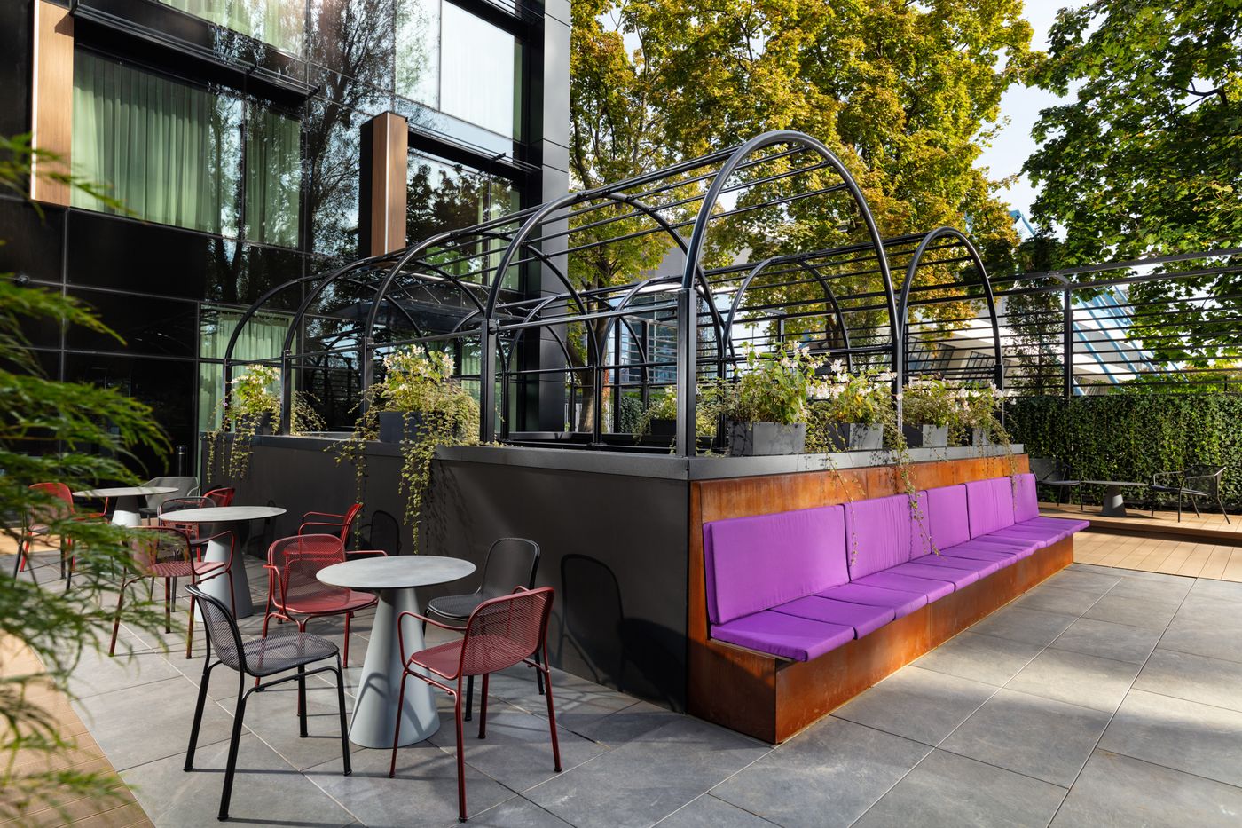 Hyatt-Place-Krakow-Lobby-37