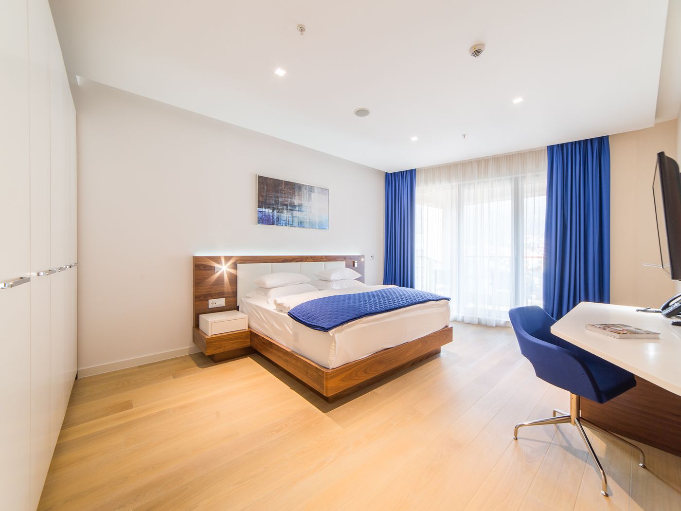 Hotel-Tq-Plaza-Room-16