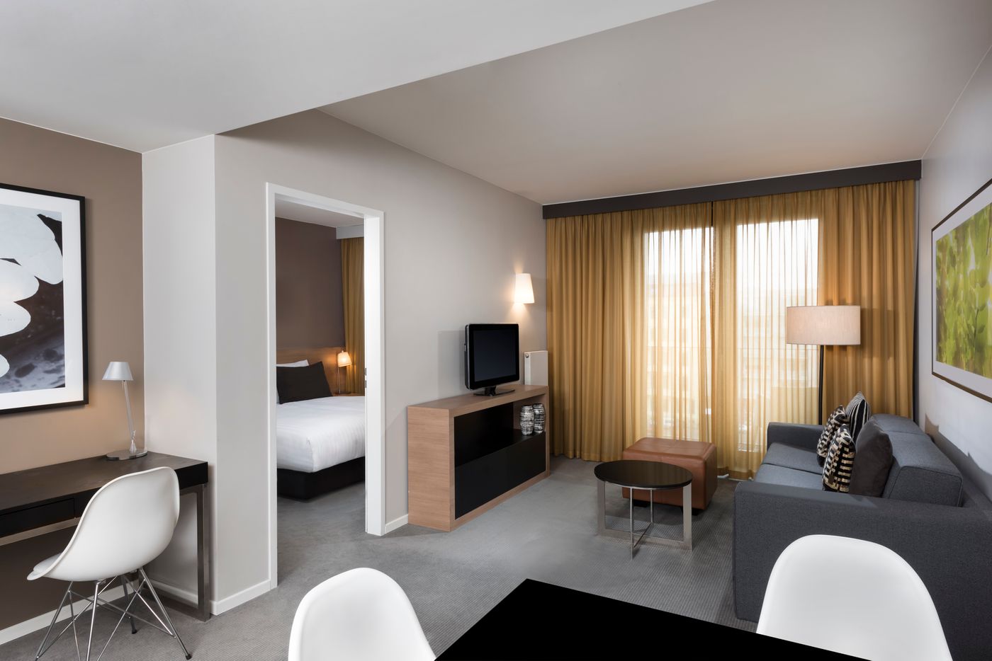 Adina-Apartment-Hotel-Berlin-Mitte-Room-27