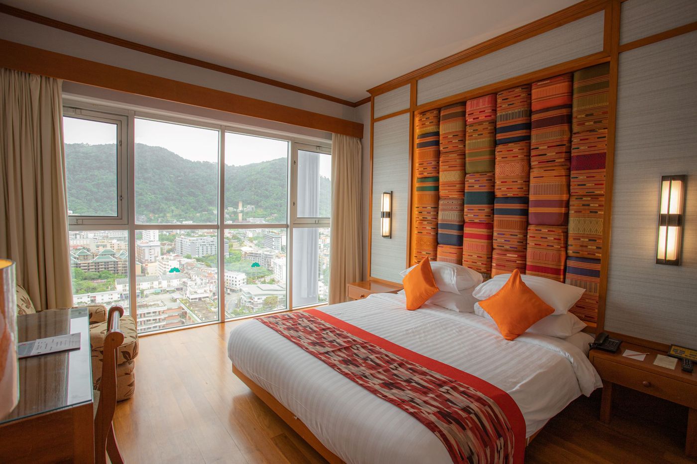 Royal-Paradise-Room-18