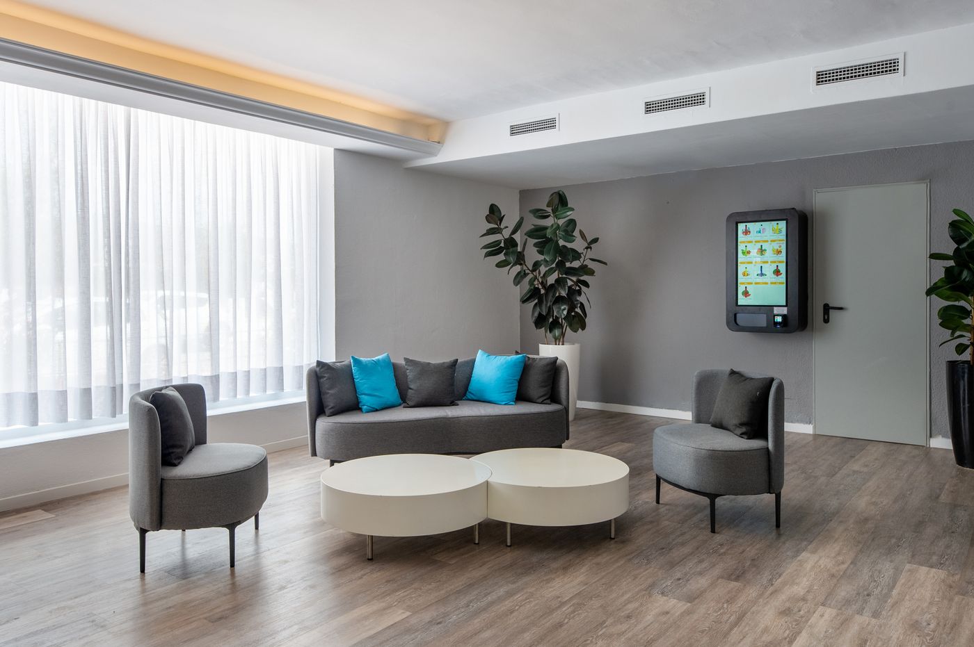 Vibra Tivoli Apartments