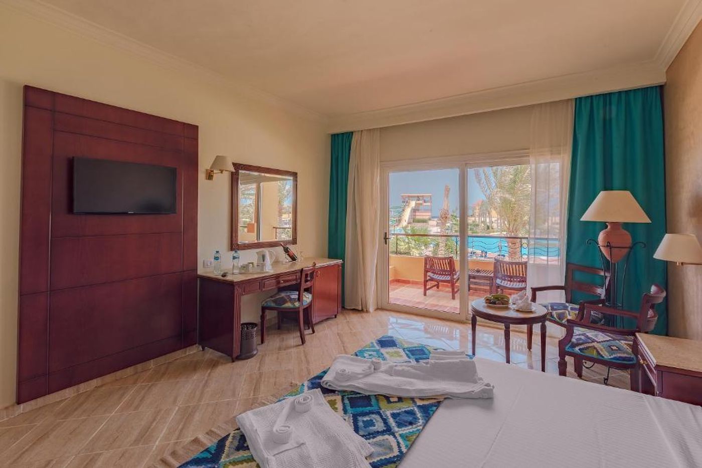 Malikia-Resort-Abu-Dabbab-Room-21