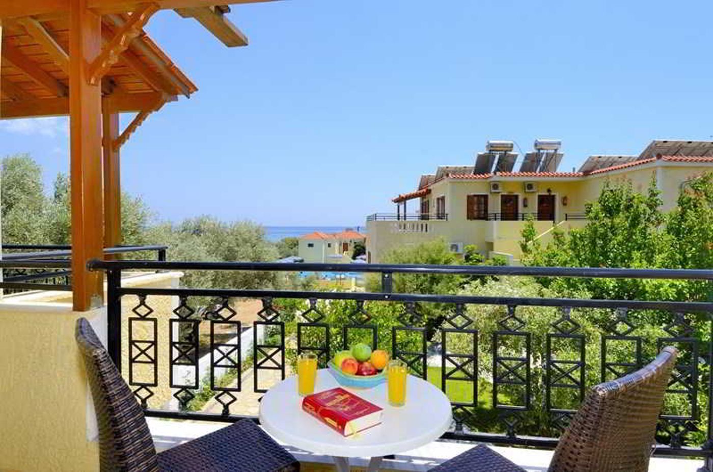 Agrilionas-Beach-Room-10