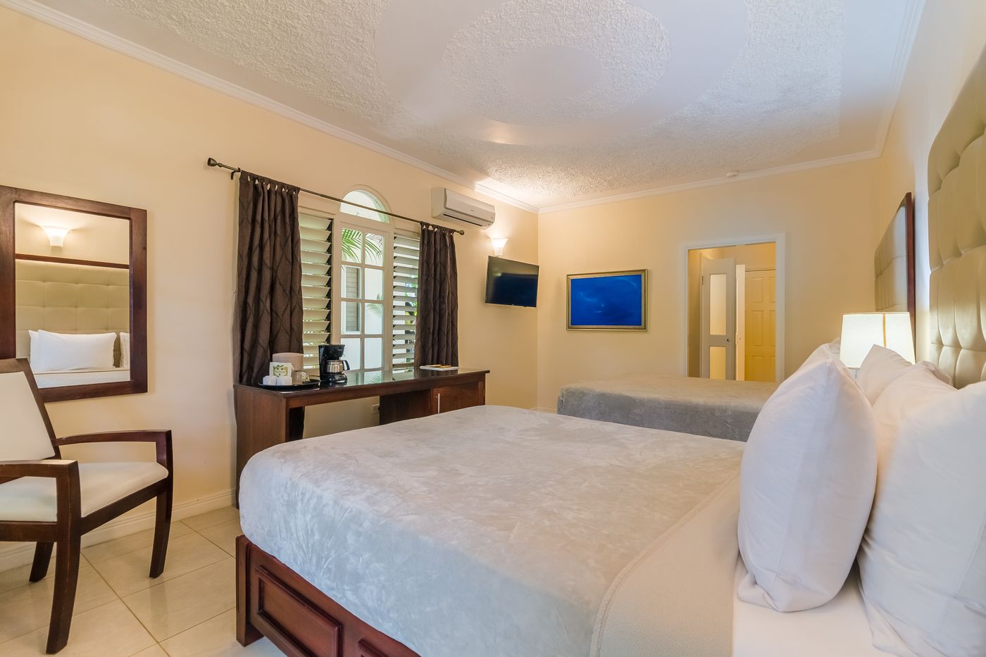 Travellers Beach Resort