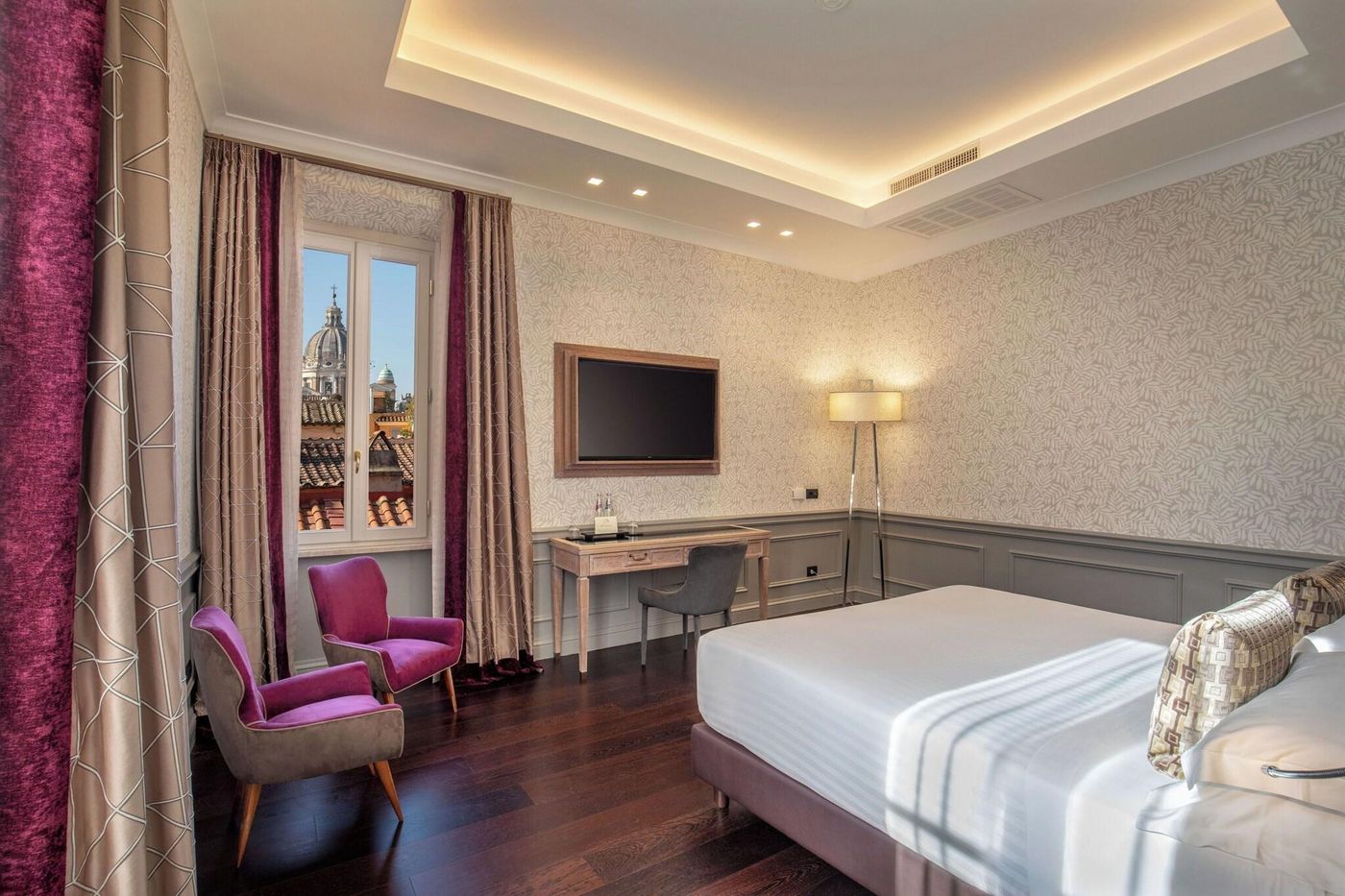 Inn-At-The-Spanish-Steps-Room-38