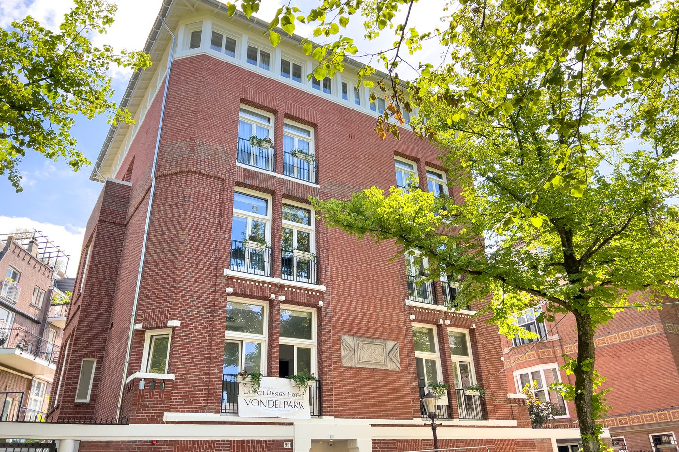 Dutch-Design-Hotel-Vondelpark-General-view-2