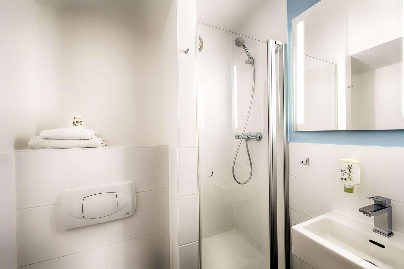 B-b-Hotel-Koln-frechen-Room-48