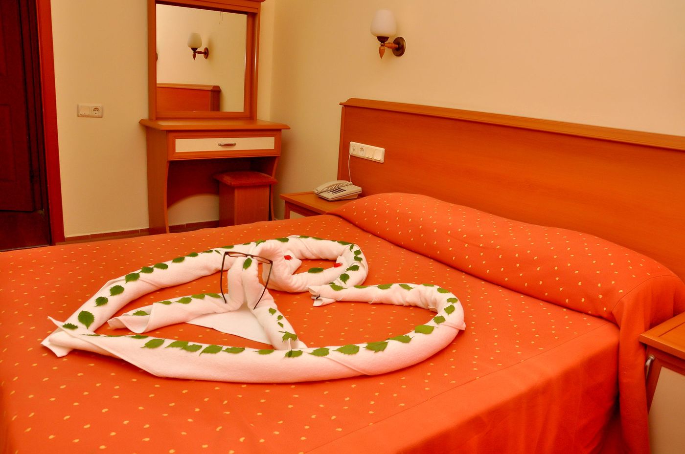 Cinar-Family-Suites-Room-34