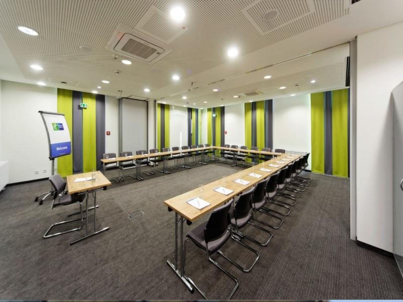 Holiday Inn Express Augsburg-Germany-AUGSBURG-General view-1