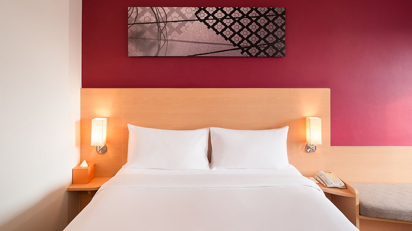 ibis Bangkok Riverside